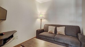 Living area - Cirque 1 Bedroom + Den Condo #206 by RedAwning (Copper Mountain)