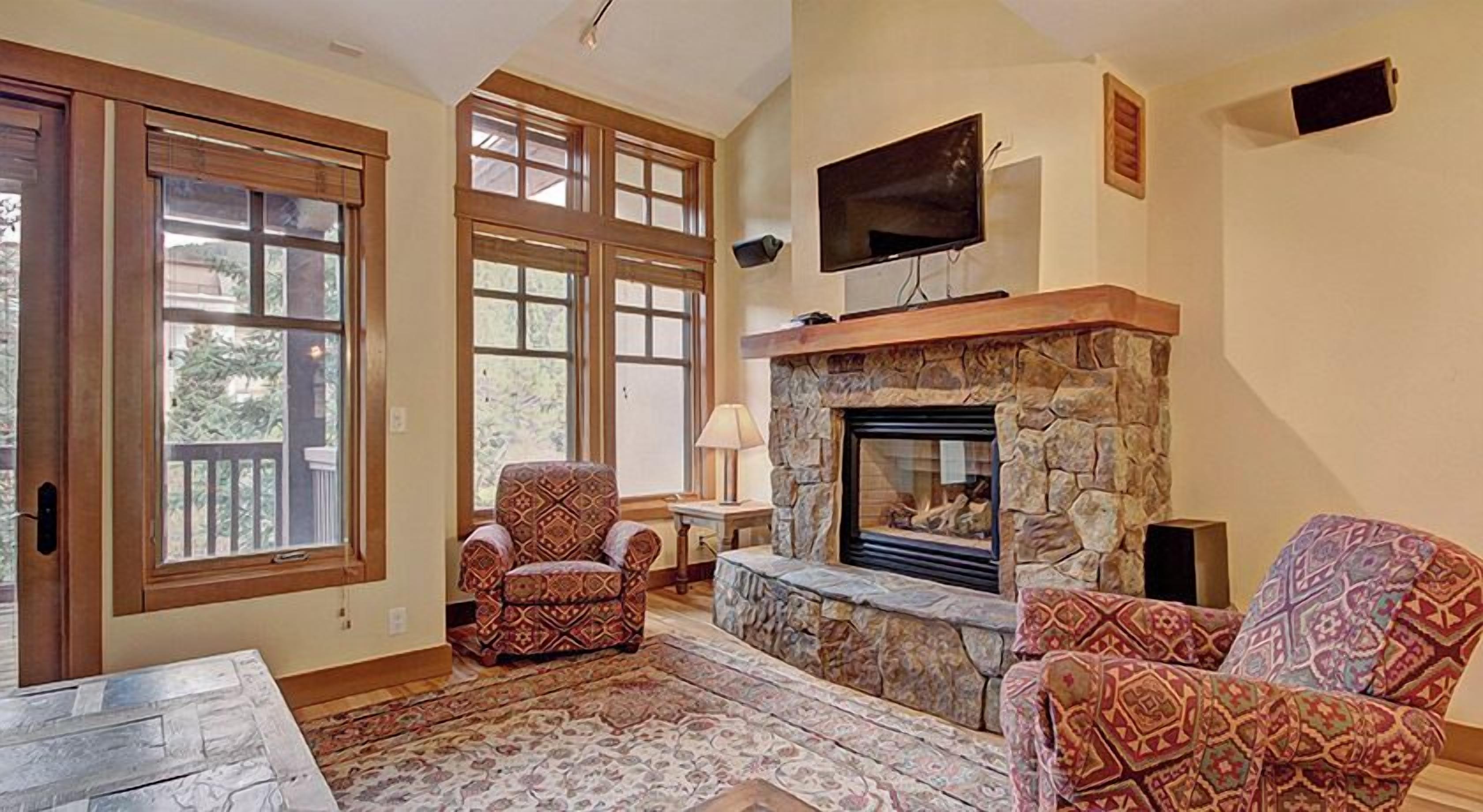 TV, fireplace, DVD player