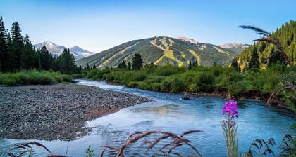 West Lake Lodge Hotel Style Room with 2 Beds #404C by RedAwning