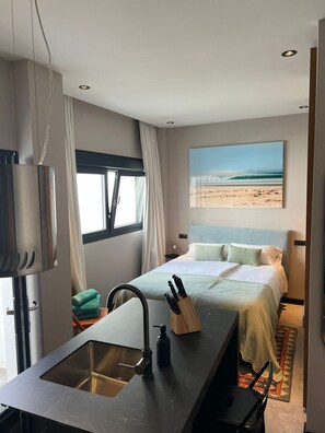 Strykjärn/strykbräda, gratis wi-fi och sängkläder