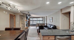 Interior - Mountain Plaza 3 Bedroom Condo #403/405 by RedAwning (Copper Mountain)