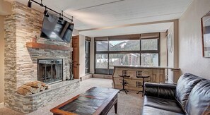 Living area - Mountain Plaza 3 Bedroom Condo #403/405 by RedAwning (Copper Mountain)