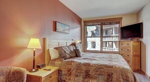 1 habitación, wifi y ropa de cama