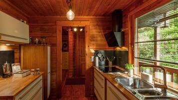 Refrigerador, horno, parrilla de estufa y lavavajillas
