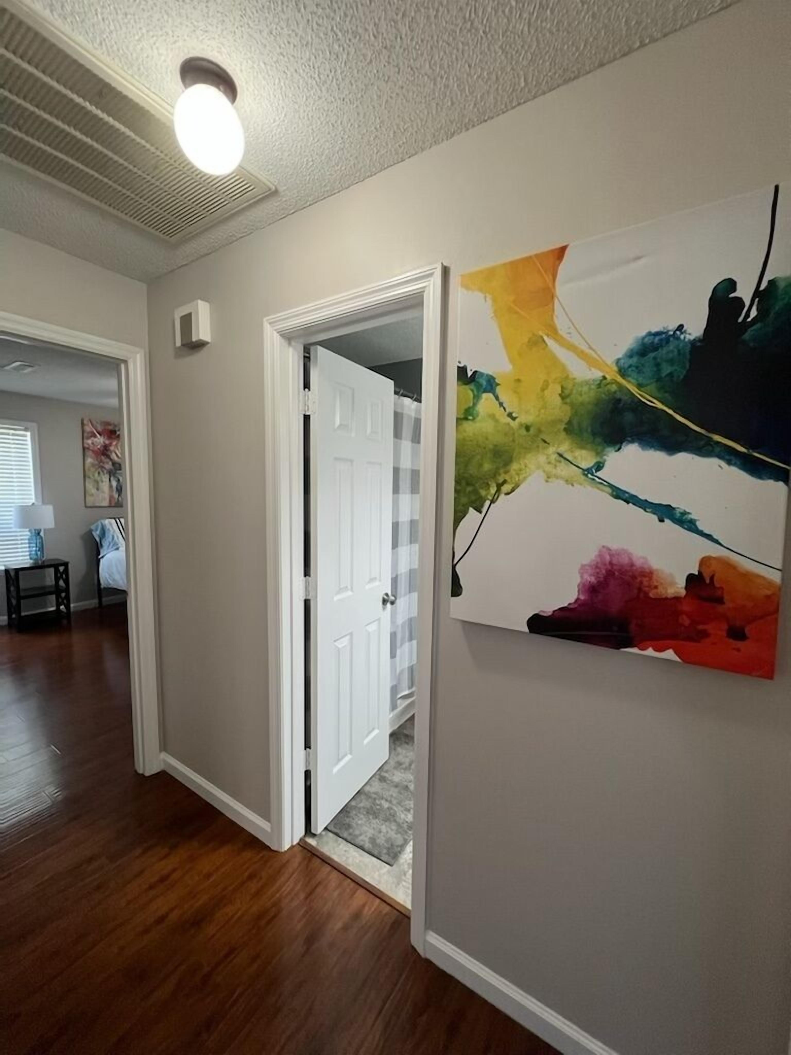 2 多间卧室、办公桌、熨斗/熨衣板、免费 WiFi