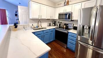 Microwave, oven, stovetop, dishwasher