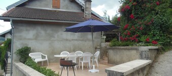 T3 house with terrace and balcony