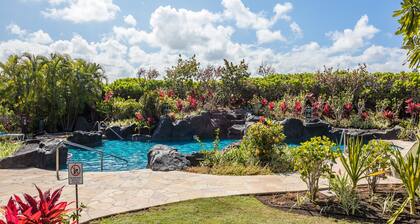 Family-friendly Waikoloa Beach Villa C2 next to pool; walk to beach!
