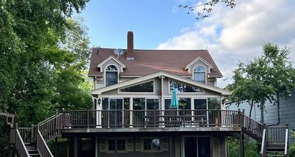 220 feet of shoreline on Little Squam Lake - 4 Season Lakefront Property