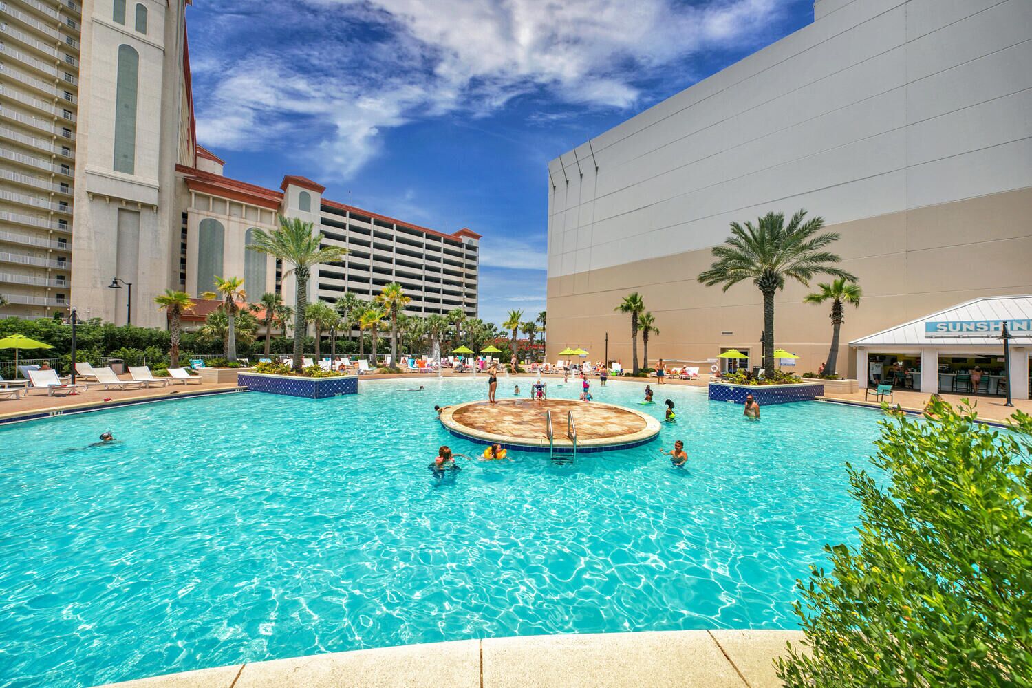 屋外プール、温水プール