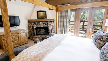 Suite, 2 Bedrooms | 2 bedrooms, laptop workspace, free WiFi