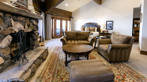 Suite, 3 kamar tidur | Interior