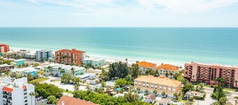 Beautiful 2nd fl. condo with balcony, across the street from the beach.