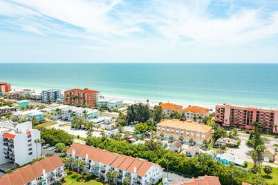 Beautiful 2nd fl. condo with balcony, across the street from the beach.
