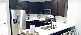 Beach & Water Front, family + pet friendly, kayak & paddle boards + BBQ grill.