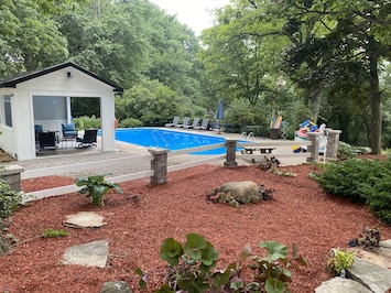 Pool House 1