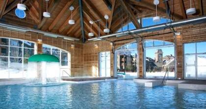 Mountain Golf View in Blue Mountains Village - Free Conservation Park Access!