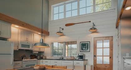 Stunning New Home at Sky Hawk Ridge, a 185-Acre Refuge ONE MILE to Buffalo River