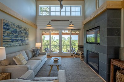 Stunning New Home at Sky Hawk Ridge, a 185-Acre Refuge ONE MILE to Buffalo River