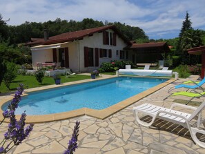 Piscine extérieure