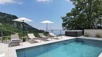 Outdoor pool, a heated pool