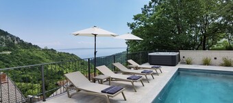 Villa de luxe avec vue mer et tranquillité – à la lisière du parc naturel d’Ucka