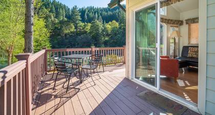 Strawhouse Resorts on the Beautiful Trinity River