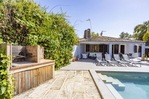 Pool - Villa with 2 bedrooms and 1 bathroom, with terrace, pool and barbecue (Crestatx)