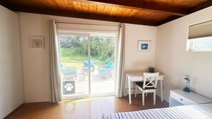 4 bedrooms, desk, travel cot, free WiFi - Family House Close to All (San Diego)