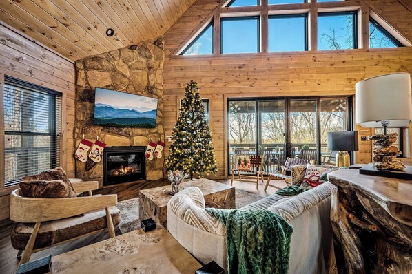 Smart TV, fireplace, video games