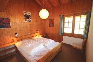 3 bedrooms, Internet