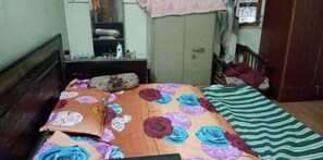 2 bedrooms - Rishi's Nest in New Delhi Independent Private Fully-furnished Apartment, (NEW DELHI)