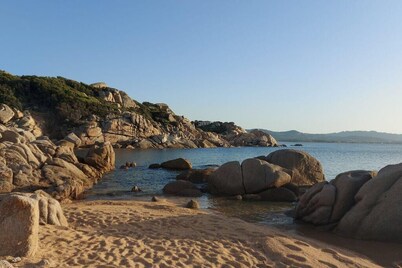 Beautiful townhouse in Palau a 5-minute walk from the beach