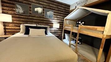 2 chambres, fer et planche à repasser, Wi-Fi gratuit, draps fournis