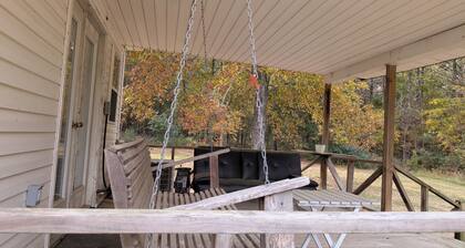 Peaceful Stay for Nurses Near ASU & Hospitals