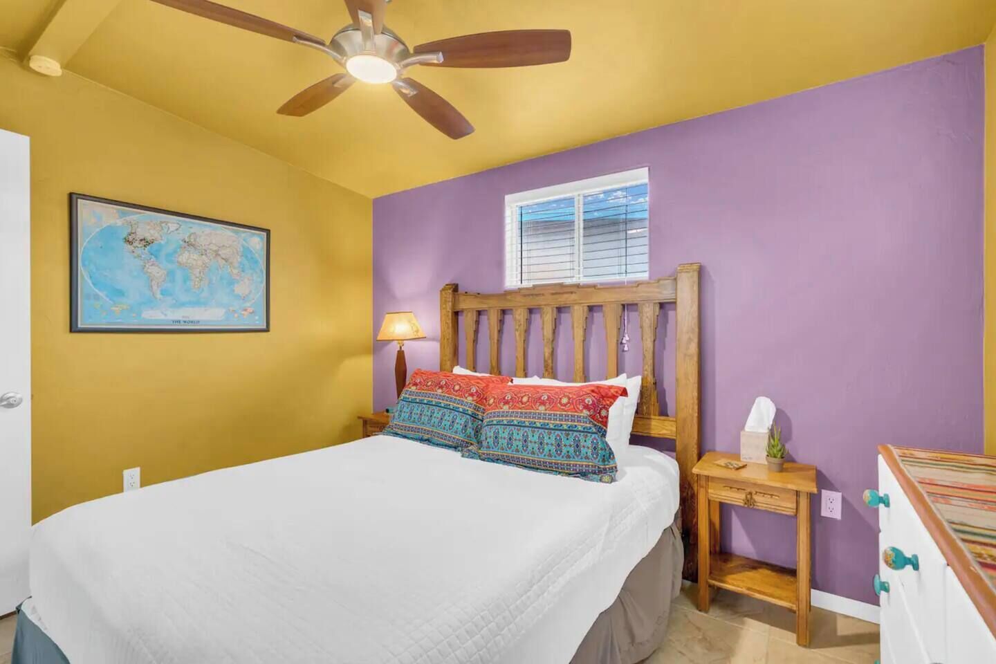1 chambre, fer et planche à repasser, Wi-Fi gratuit, draps fournis