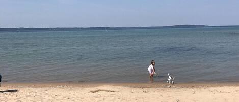 Beach nearby, beach towels