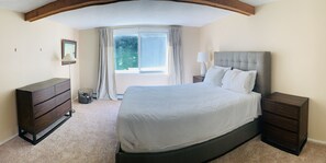 3 bedrooms, desk, iron/ironing board, free WiFi