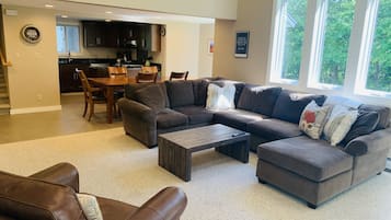 Smart TV, fireplace, books