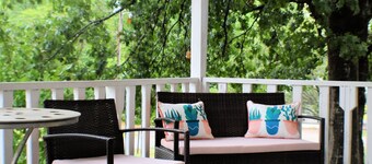 New! Beautifully updated private home near White River and Bull Shoals