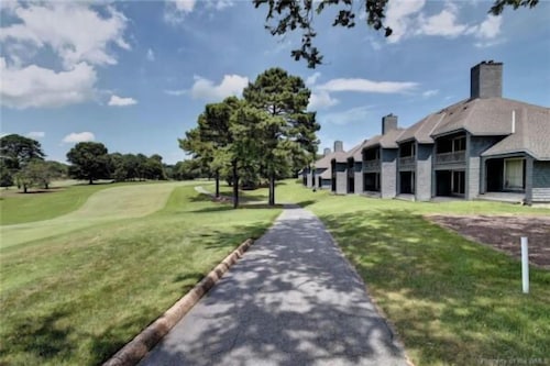 Lovely 2 BR Condo in 4💎 Historic Golf Resort