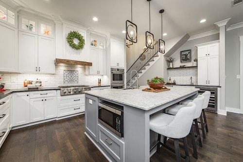 NEW! Heights Home Away from Home