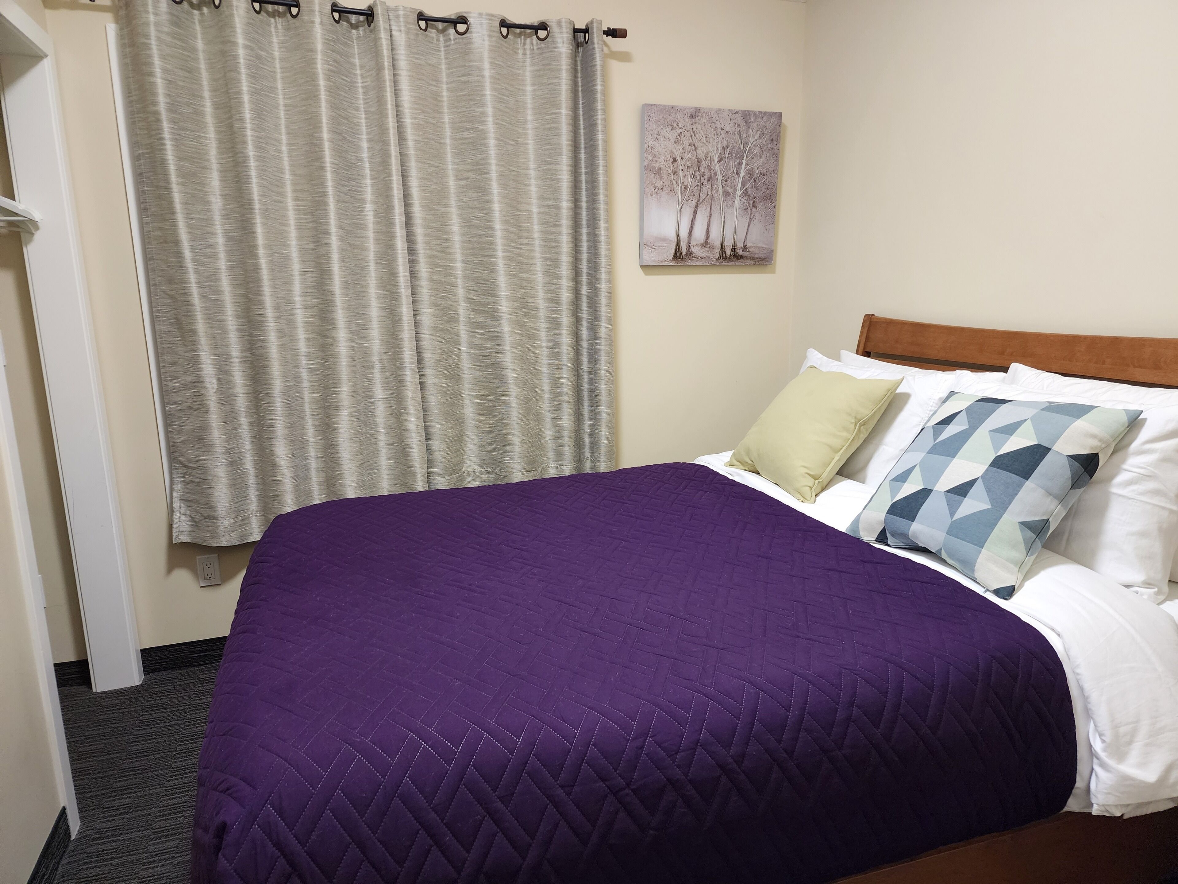 2 bedrooms, desk, iron/ironing board, free WiFi