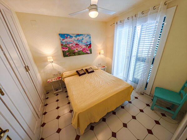 1 quarto, roupa de cama