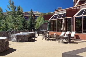Outdoor dining - Beaver Run Ski-in Ski-Out with Amazing Amenities! (Breckenridge)