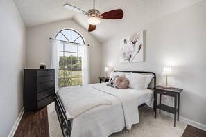 3 habitaciones, tabla de planchar con plancha y wifi gratis