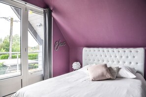 5 bedrooms, free WiFi, wheelchair access