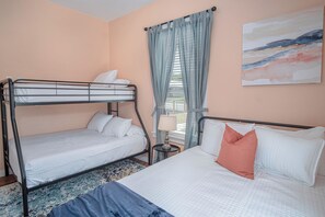 2 bedrooms, laptop workspace, iron/ironing board, bed sheets