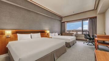 Classic Twin Room | Down comforters, desk, soundproofing, free WiFi