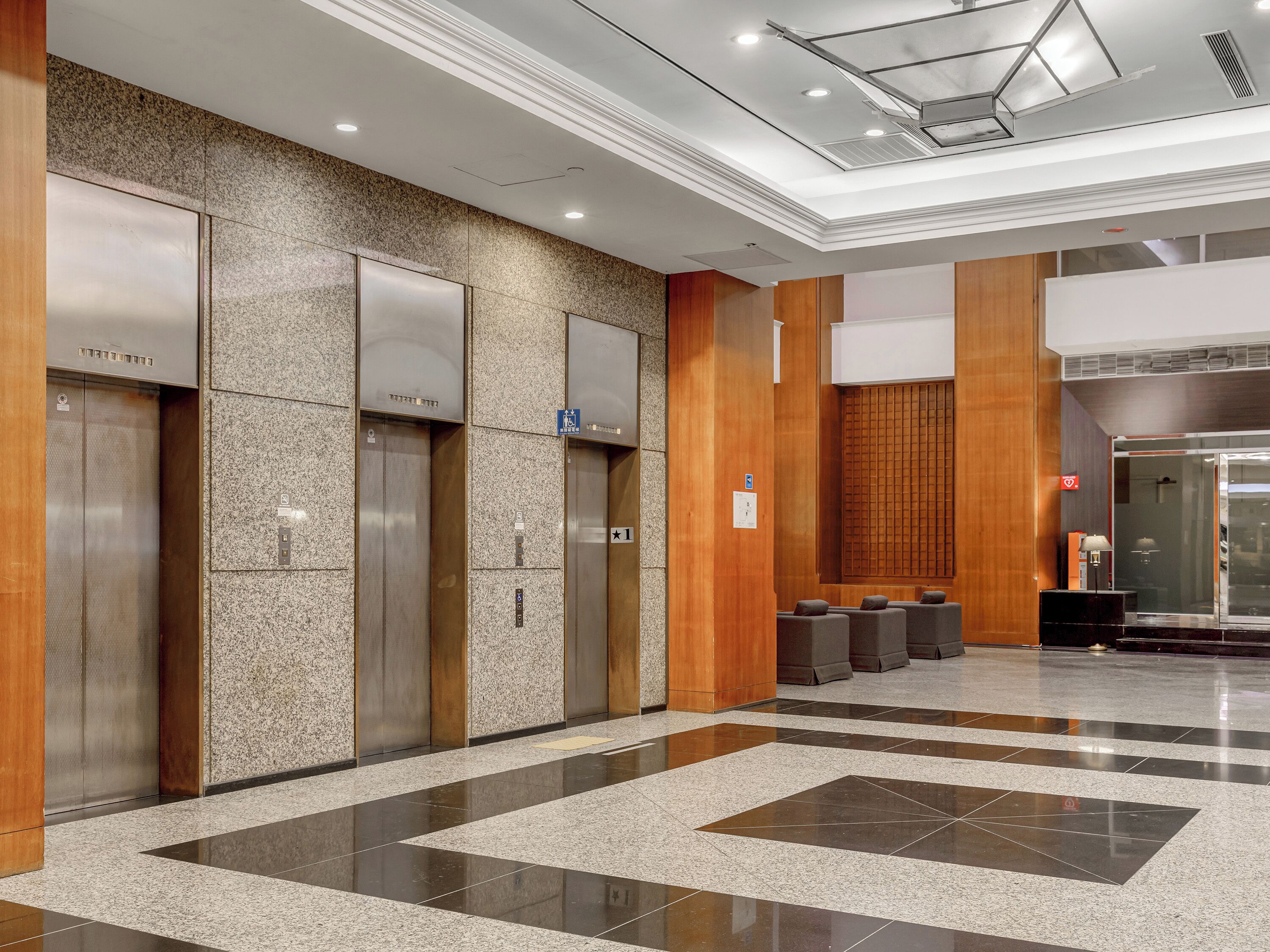 Elevator